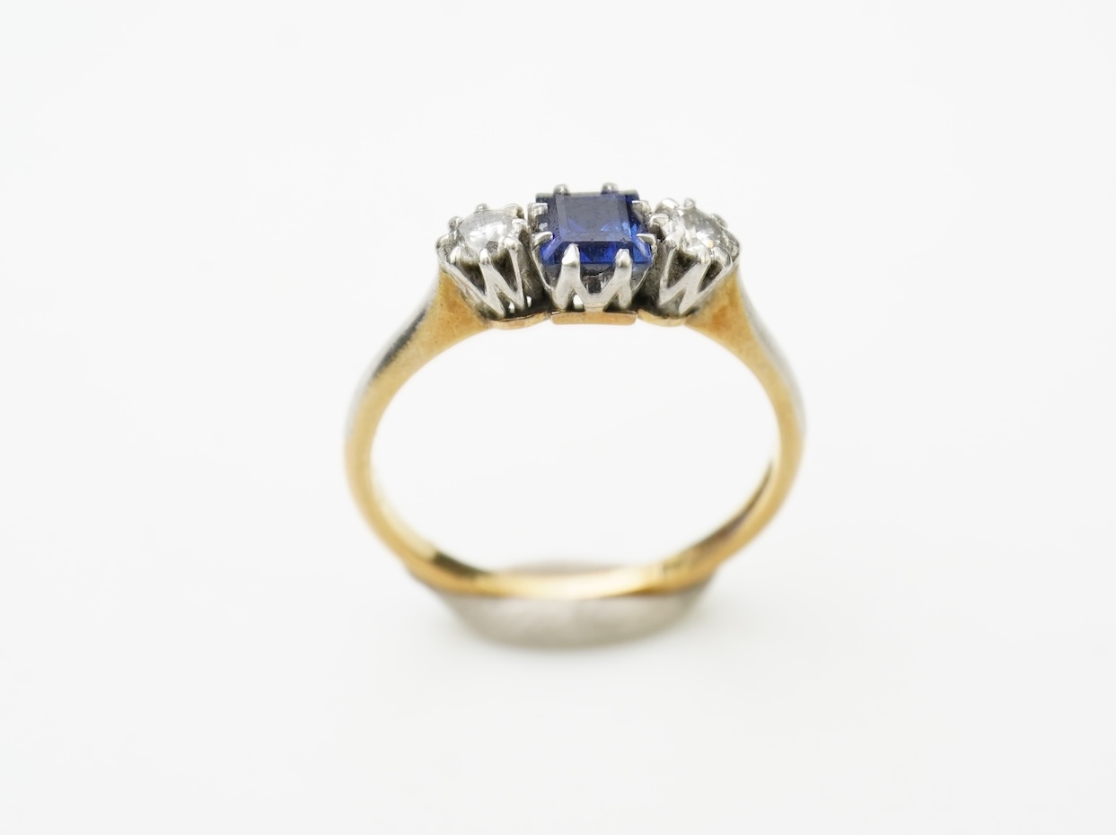 A small sapphire and diamond ring, early 20th century